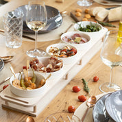 HOTTY TapasBar with ceramic bowls on a wooden tray, ideal for organizing dips and snacks, perfect for BBQs and gatherings.