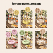 Übersicht der AperitifBars, darunter Valencia in Sommergelb und Naturholz, auf einem Tisch mit Aperol-Gläsern.